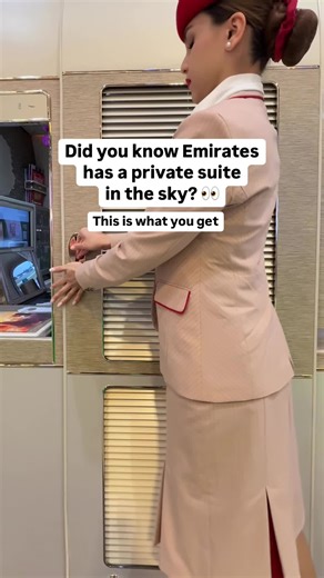 Experiencia de cabina privada Emirates en primera clase