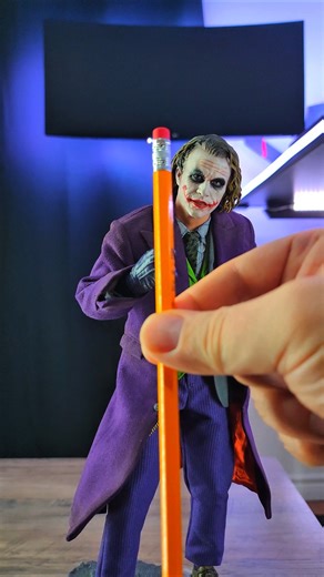 Hot Toys Size Comparison Challenge | You Choose the Display 👀