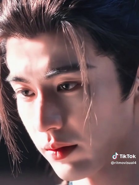 Me encanta tanto este nivel de belleza. #cdrama #pursuitofjade #zhanglinghe #ZHUYU