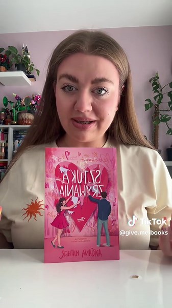 give.me.books na TikTok