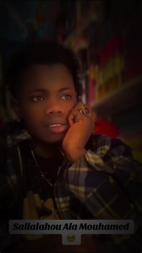 Vidéos de zallmouseringsalioumb 78169472 (@zallmouseringsalioumb5) avec son original - zallmouseringsalioumb 78169472