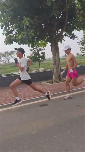 Step Big or Pedal Fast? The Ultimate Cycling Stride Debate