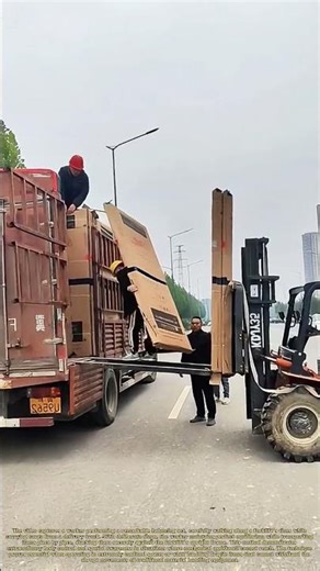 Walking the Forks: How Workers Master Precision Loading Against Gravity
