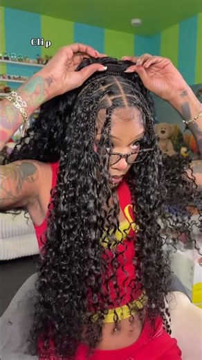 Omg look at the curls, the volume, the effortless blend😍😍10/10#curlymehair #crochet #miracleknots