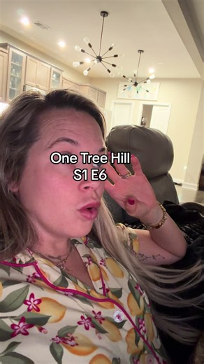 Sorry it took so long! Here is my live reaction to One Tree Hill S1 E6!! I will say, episode 7 was better. #mominfluencer #sahm #millennial #onetreehill #reactions