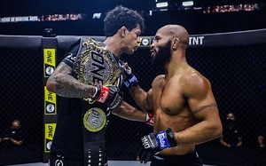 【胜者反而遭受谩骂，某仙迷厉害】阿德里亚诺·莫赖斯 vs 狄米崔斯·约翰逊