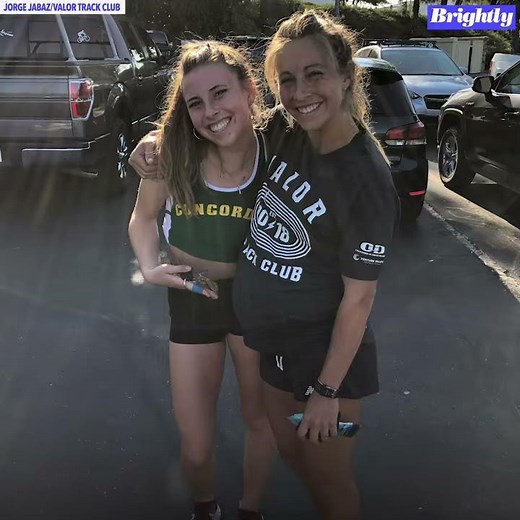 Woman runs under six-minute mile at nine months pregnant