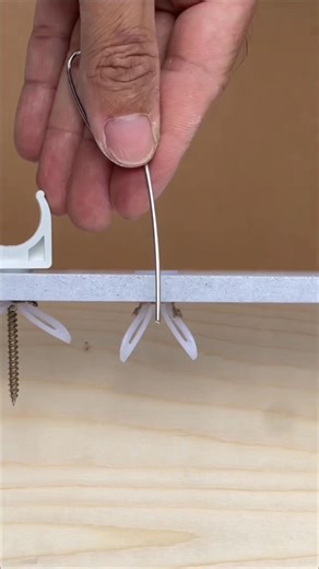 The right way to install drywall anchors that no one uses. #DIY #tips #diy #tools #minutecrafts #guide | Tools & Tricks
