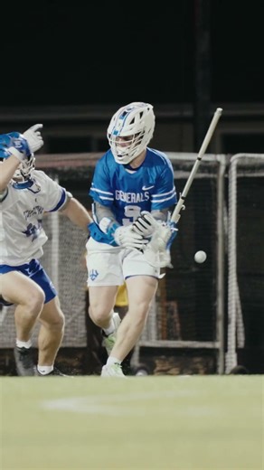 Colin DeGrassi with a electric de-twig ⚡️