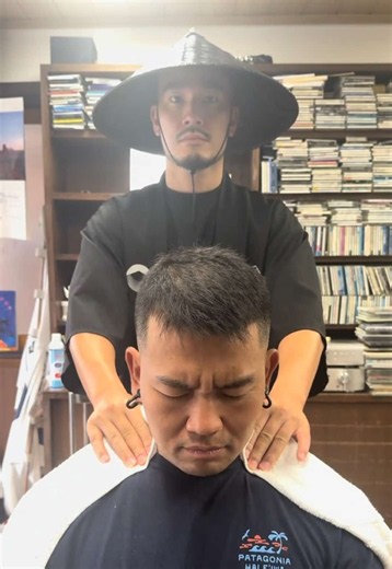 ASMR😴 Samurai Massage 🇯🇵🥷💆‍♂️ #SamuraiMassage #asmr #japan | asmr head massager