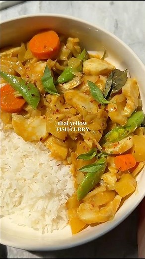 Thai Yellow Fish Curry - RECIPE IN DESCRIPTION