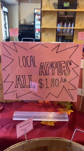 FARMERS MARKET TODAY!! 10-2, HUGE APPLES, local produce, crafts, community and fun! | Bennington Community Market