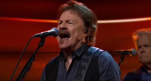 THE DOOBIE BROTHERS Perform Two Classics On "The Late Show With Stephen Colbert"; Official Videos Streaming