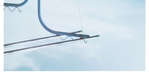 東出昌大と三浦透子が共演「とべない風船」公開、豪雨の癒えぬ傷を広島ロケで描く（動画あり / コメントあり）