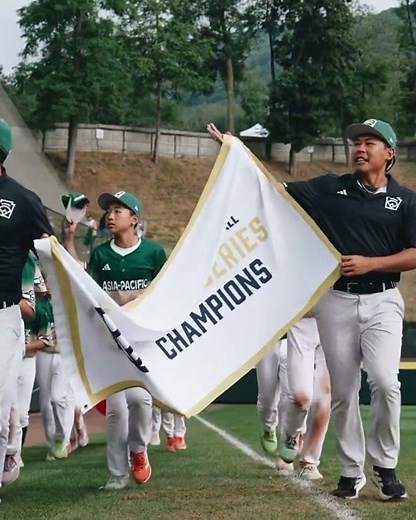 Bigger than a moment. #llws x @DisneyParks