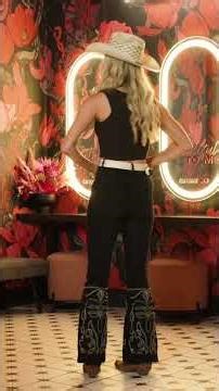 "Hot Foot" Line Dance Tutorial