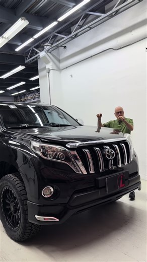 🧶🪡Un interior color CREMA🪡🧶 Para esta Toyota VX dejamos un color llamativo pero sobrio además de un microperforado especial también hicimos un trabajo de limpieza profunda además de forrar su volante, emergencia y pomo Este tipo de color es de mucho cuidado por lo que siempre se dan recomendaciones para su cuidado pero vale la pena por esta LOCURA DE RESULTADO🔥 Siéntate diferente! #miaatapiceria #toyota #interior