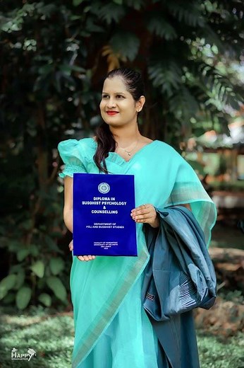 Let’s capture your unforgettable graduation moments. 👩‍🎓📷