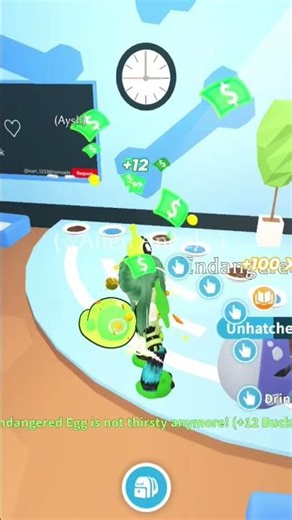 Hatching Eggs! #roblox #games