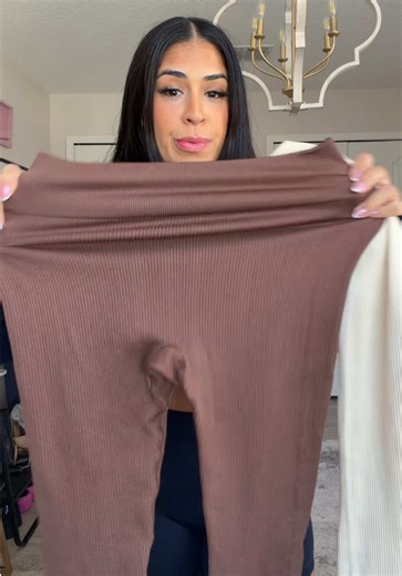 3 pairs of leggings for less than $18 🥵 #leggings #pants