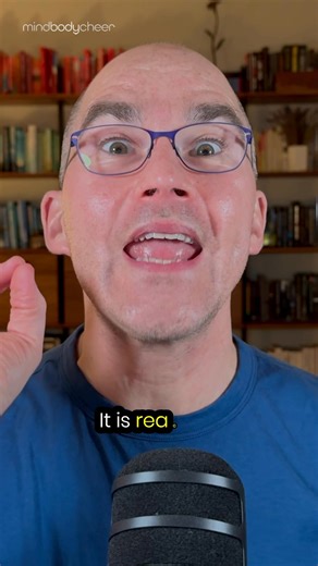 Ever feel like your brain short circuits when pressure hits? The red brain reacts. The blue brain responds. The red brain keeps you safe. The blue brain keeps you present. If you want to stay calm, focused, and locked in—you need to train your blue brain. It’s competition season. Do you know someone who could use help training their blue brain? Tag them below or PM me. | Jeff Benson MA