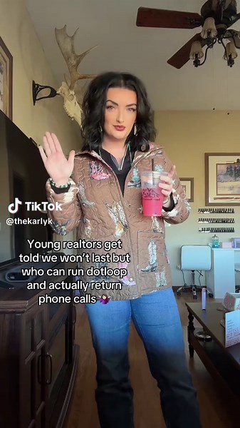 Young Realtors: Mastering Dotloop and Client Communication