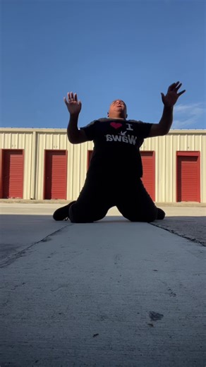 CEO Of Big Backs 🍔 👑 (@dabigback)’s video of call your uber