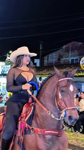 Exploring the Beauty of Horses and Women in Popular Music