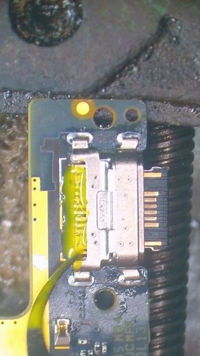 11K views · 82 reactions | Type c charging jack replacement #CellphoneRepair | Hellorasel | Facebook