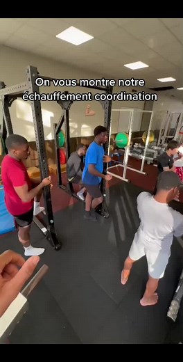 Une des partie de l’échauffement pour une séance de musculation adapté au judoka . Equipe par groupe de poids qui est la meilleure ? #judoka #musculation #echauffement #tiktok #pourtoi #humour #strabourg #ffjudo