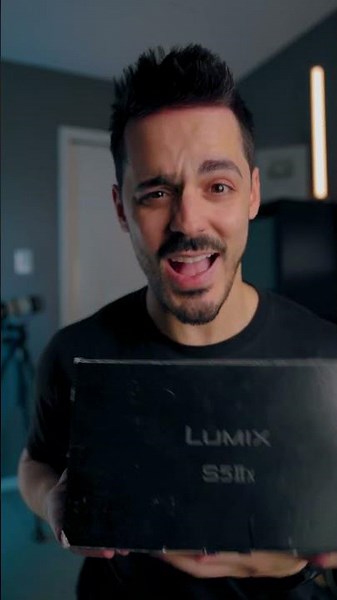Lumix S5iix