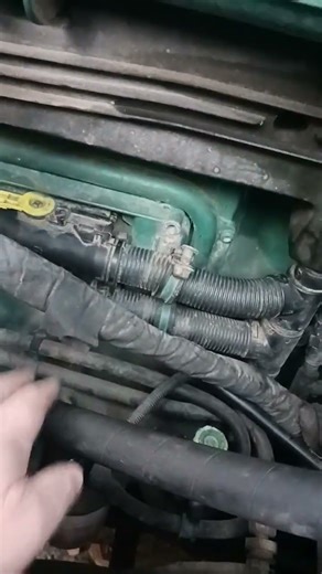 Removing ECM on a Volvo D16 #semi #ecm #engine