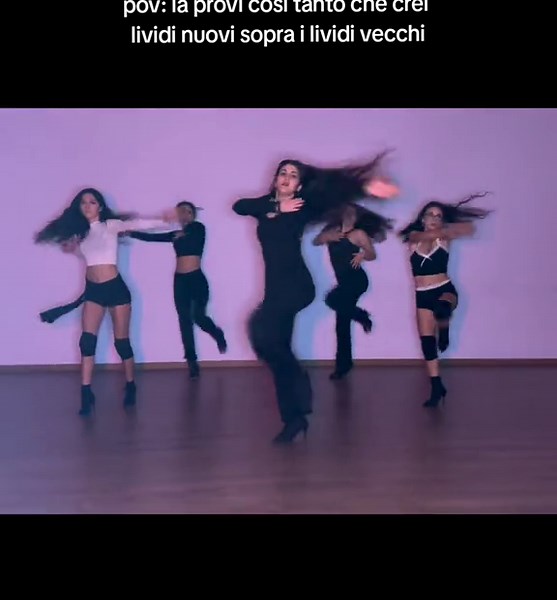 Heels Dance Class in Milano: Discover Your Style