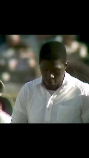 Joel Garner Sets Up Batsman With Dangerous Fast Bowling #cricket #fastbowling #westindies | Aklesh Kumar