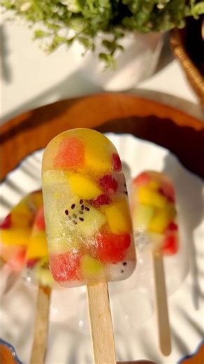 Homemade healthy fruit popsicle for kids | Summer Special Popsicle #recipe #summer #popsicle #shorts
