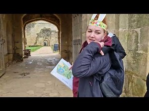 London Walk Quick Tour Of Inside Bodiam Castle