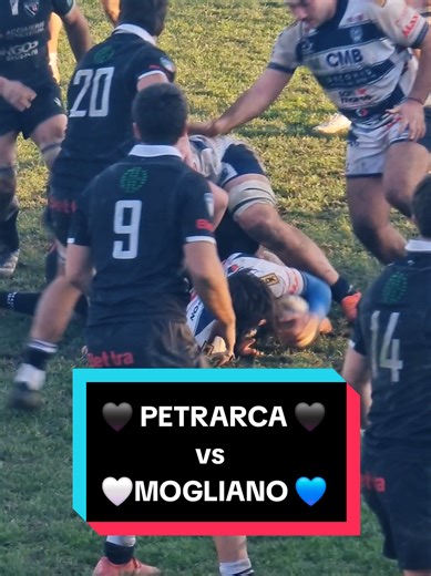 E poi dicono che i rugbisti non sono aggraziati... La partita Petrarca vs Mogliano dello scorso weekend si conclude con la vittoria dei padroni di casa con il risultato di 🖤🖤 26 - 3 💙🤍 #rugby #rugbyleague #fir #SixNationsRugby #autumnnationsseries