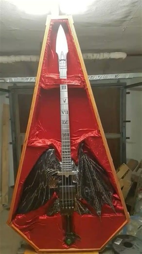#deathmetal Creeping Flesh band 🎸🎸💀