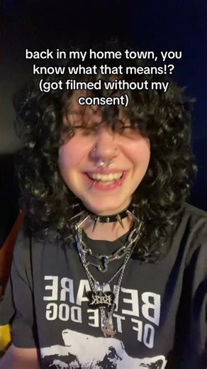 average day as a dog in a small town! #kemonomimi #dogboy #inumimi