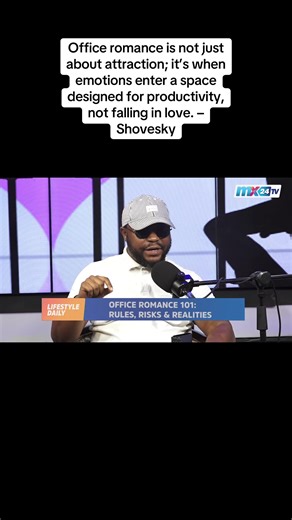 Understanding Office Romance Dynamics in the Workplace