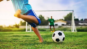 ¿Cuáles son las reglas de fútbol 8 para jugar un partido?