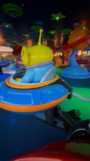 MOST UNDERRATED WALT DISNEY WORLD TOY STORY RIDE 😱🪀 #waltdisneyworld #toystory #shortsfeed #short