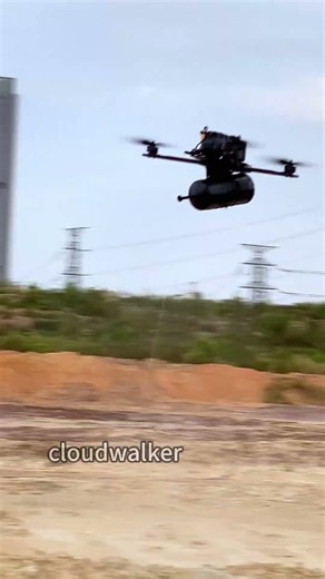 The 30km optical fiber reel is perfectly adapted to the 15-inch UAV.#fpv #uav #fiber #drone #optical