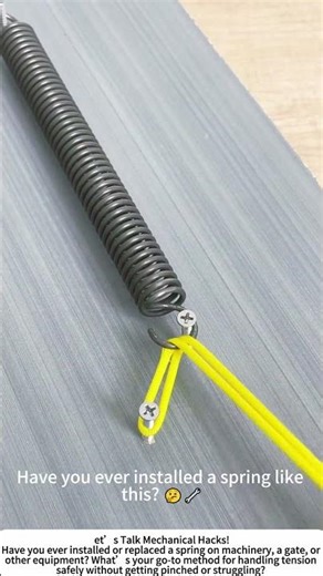 Spring Installation Hack – Using Rope to Stretch and Secure! 🧵🔧
