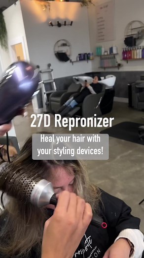 The 27D Repronizer is here and creating gorgeous gorgeous hair! @beautytechdistribution The strongest Bioprogramming Technology hair device yet! What’s Bioprogramming Technology? 👇🏽 Draws moisture from the body into the hair. What does this mean?👇🏽 The more you use these devices the Shinier, more moisturized, less frizzy your hair becomes. I saw a noticeable difference in my clients hair after just one use! I have been strongly encouraging all clients to snag these devices, hot tools can be