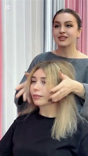 blonde hair transformation by expert stylist😀 #hair #lifestylehaircutting #howtocutcurlyhair