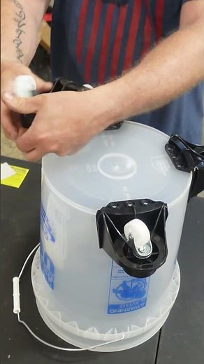 Learn How To Assemble The Oneida Low Pro Dust Collector.