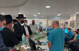 Special prayer held at Rambam hospital for those injured at Meron