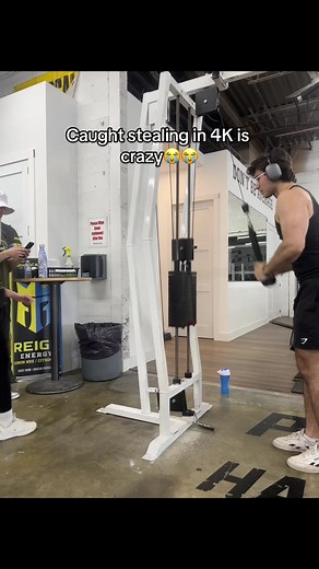 Caught Stealing in 4K: Hilarious Gym Fails and Funny Moments