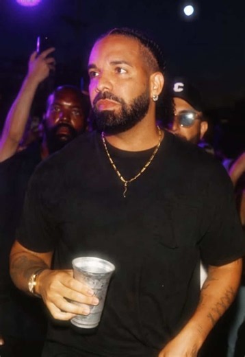 Drake best artist: Why fans call Drake the greatest